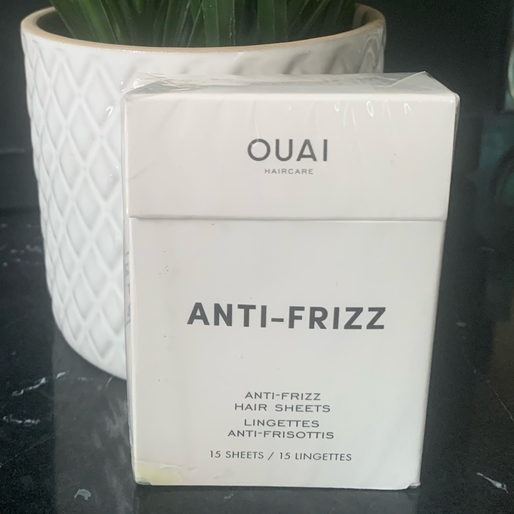 OUAI ANTI-FRIZZ HAIR SHEETS